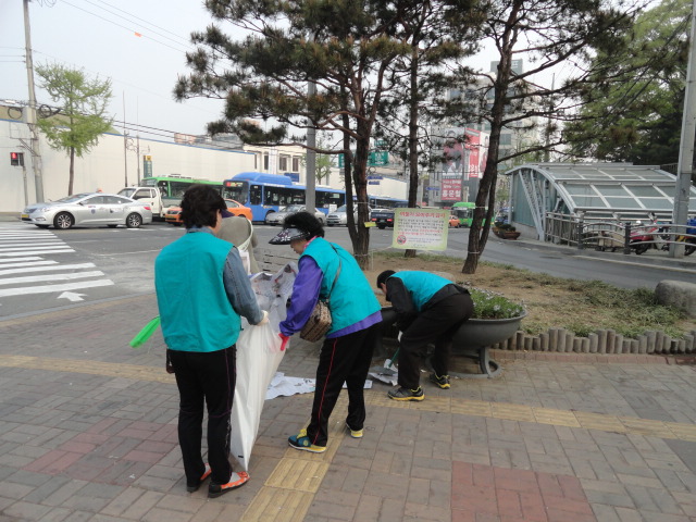20140415 녹색환경봉사회 청소활동 (3).JPG