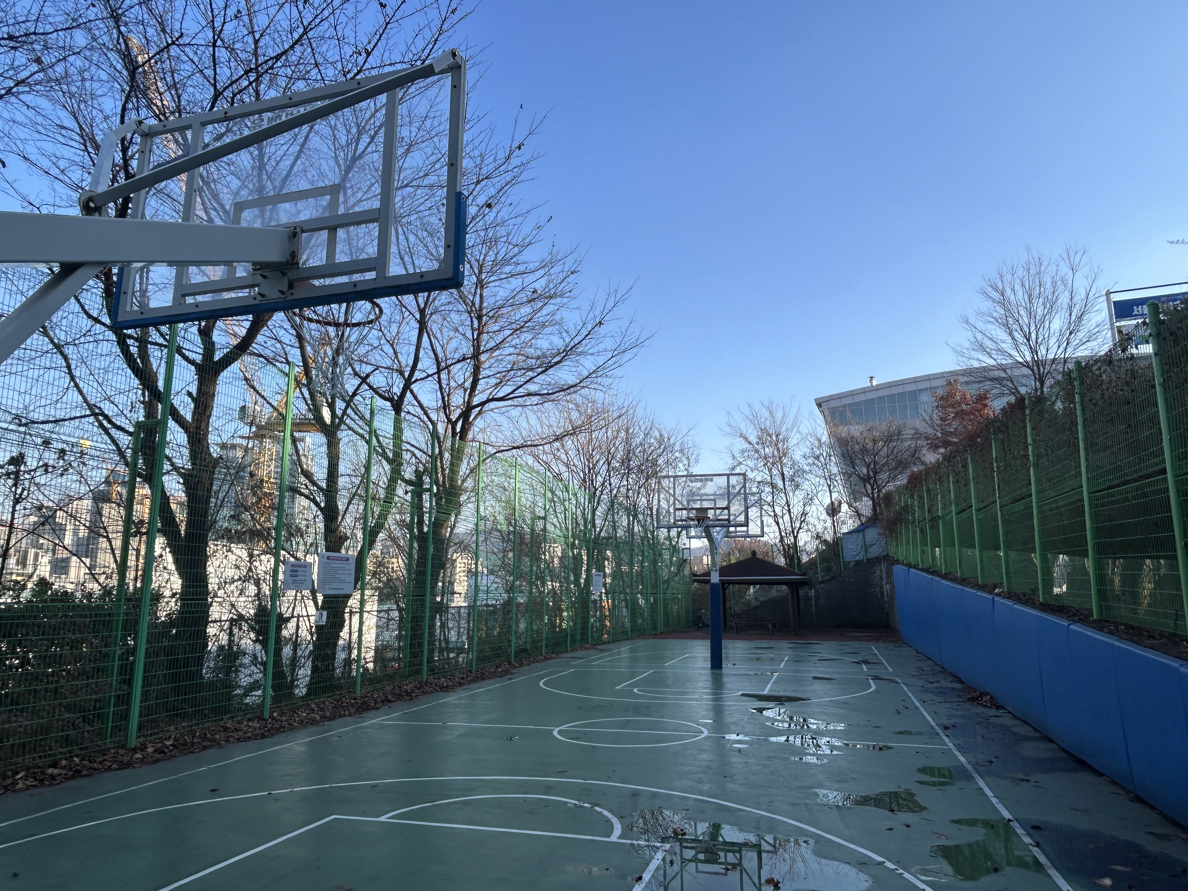 삼일공원 청소년농구장